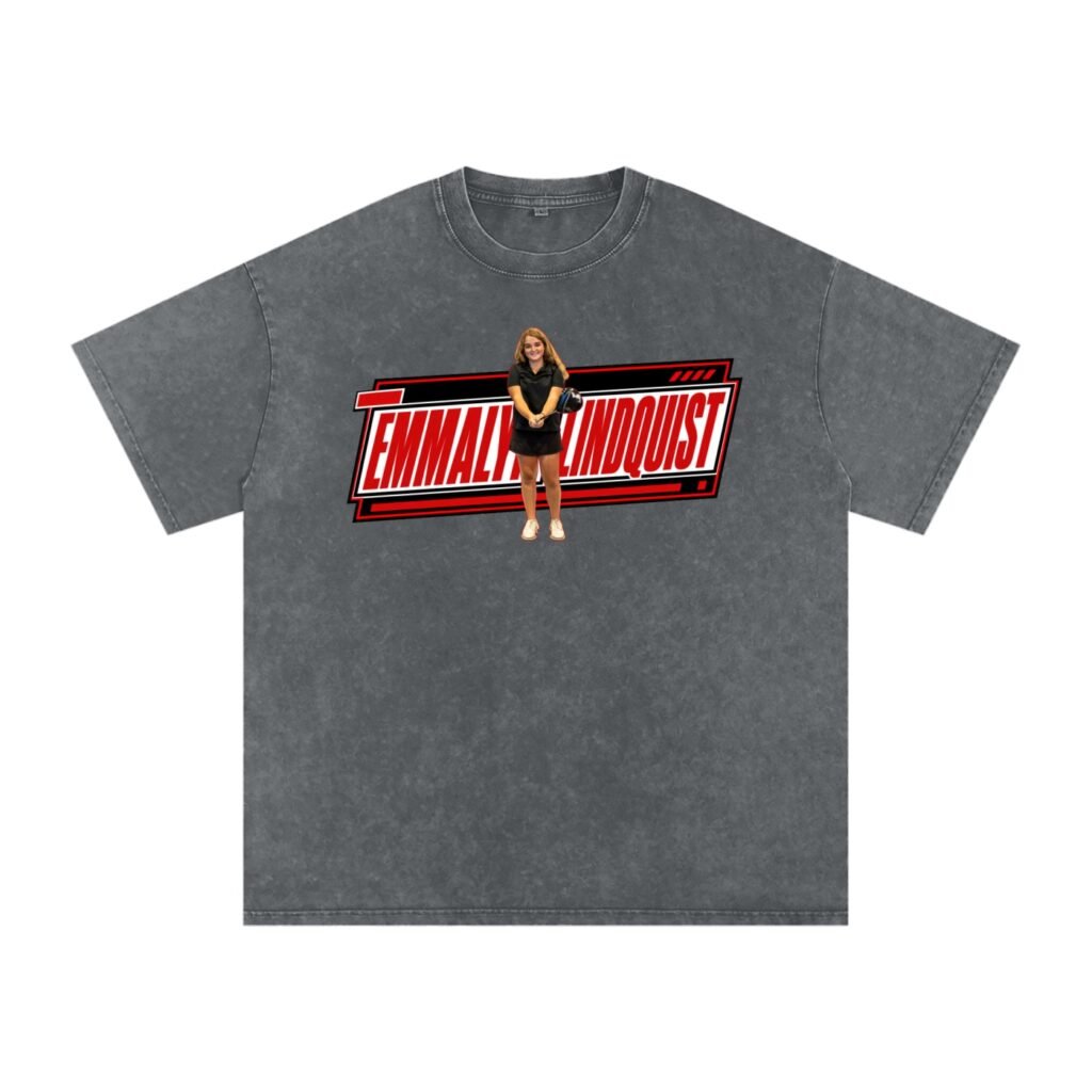 Emmalyn Lindquist  Snow Washed Oversized TEE