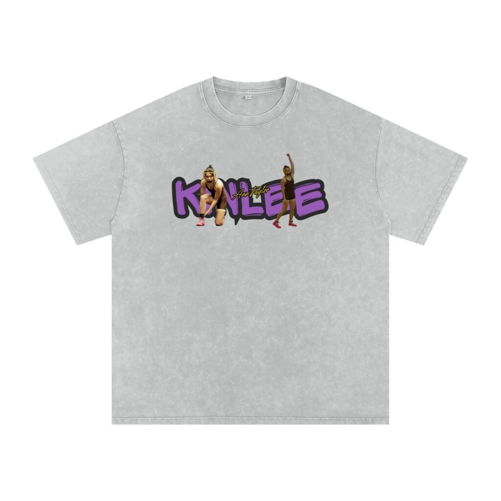 Kinlee Ann Taylor Snow Washed Oversized TEE