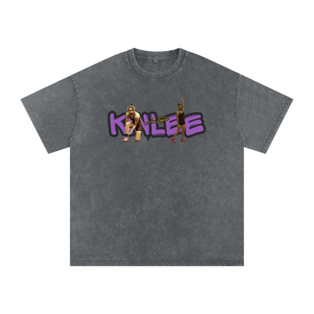 Kinlee Ann Taylor Snow Washed Oversized TEE